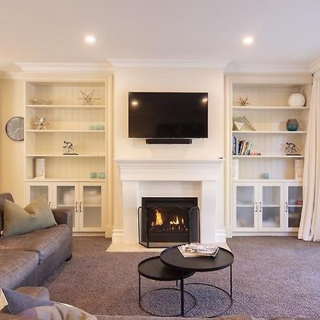 Lake Esplanade Villa - 5 min walk to central Queenstown Exterior foto